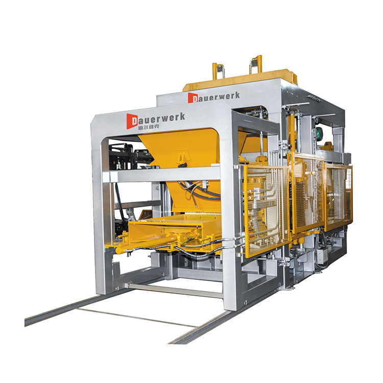 QT18 concrete block making machine