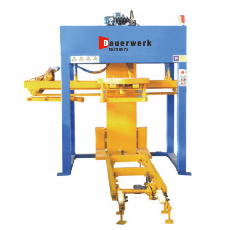 Automatic whole board feeding machine